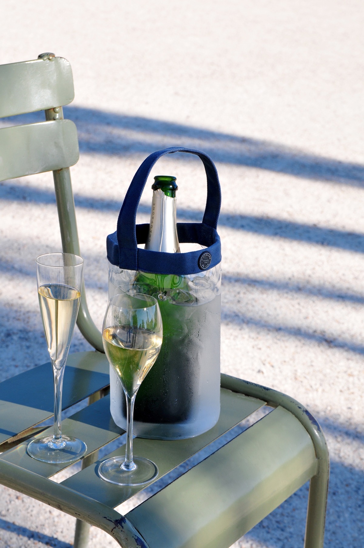 Sac-porte-bouteille-rafraichisseur-transparent-personnalise