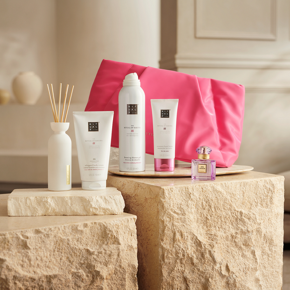 bemyself-1122152-rituals-q426049-sakura-large-giftset-2026