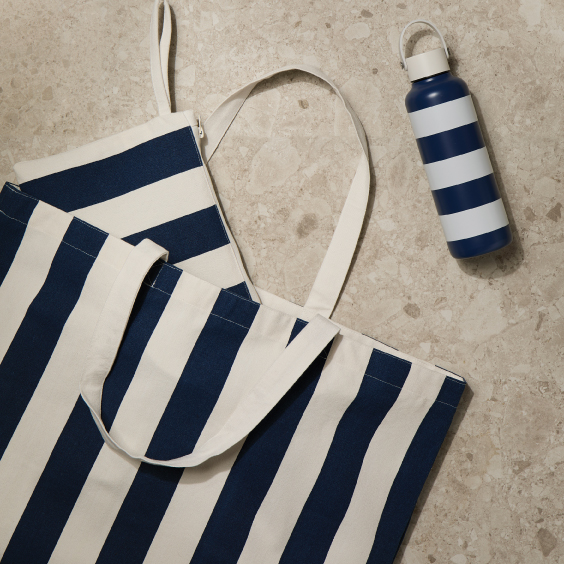 VINGA-Sac-essentiels-GRS-Lagoa-bleu-fonce-2