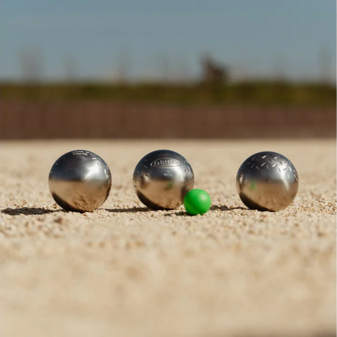 boules-obut-chevron-marquees